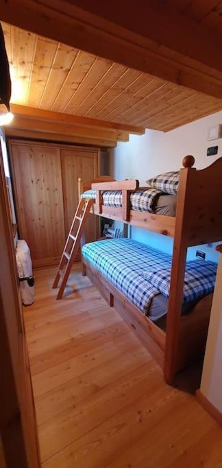 Residenza Sofia - Ponte Di Legno Fraz. Pezzo Villa Kültér fotó